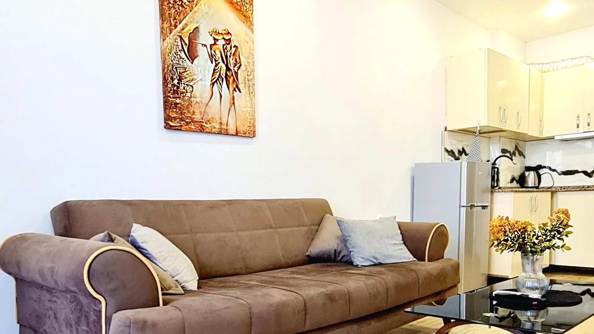 Charming Seaside 2-Room Spacious Apt#8 Washer Wifi Bidet Batumi Georgia